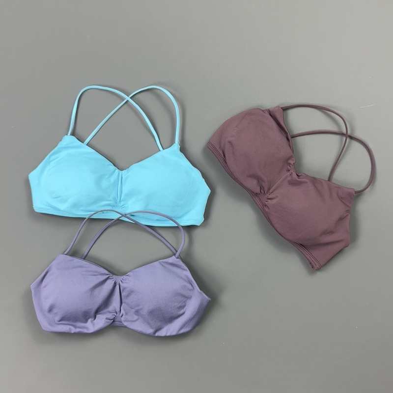 HISTELLO 프론트 러치드 크로스 백 스포츠 브라  - Yoga Fitness Matte 리뷰 및 가격